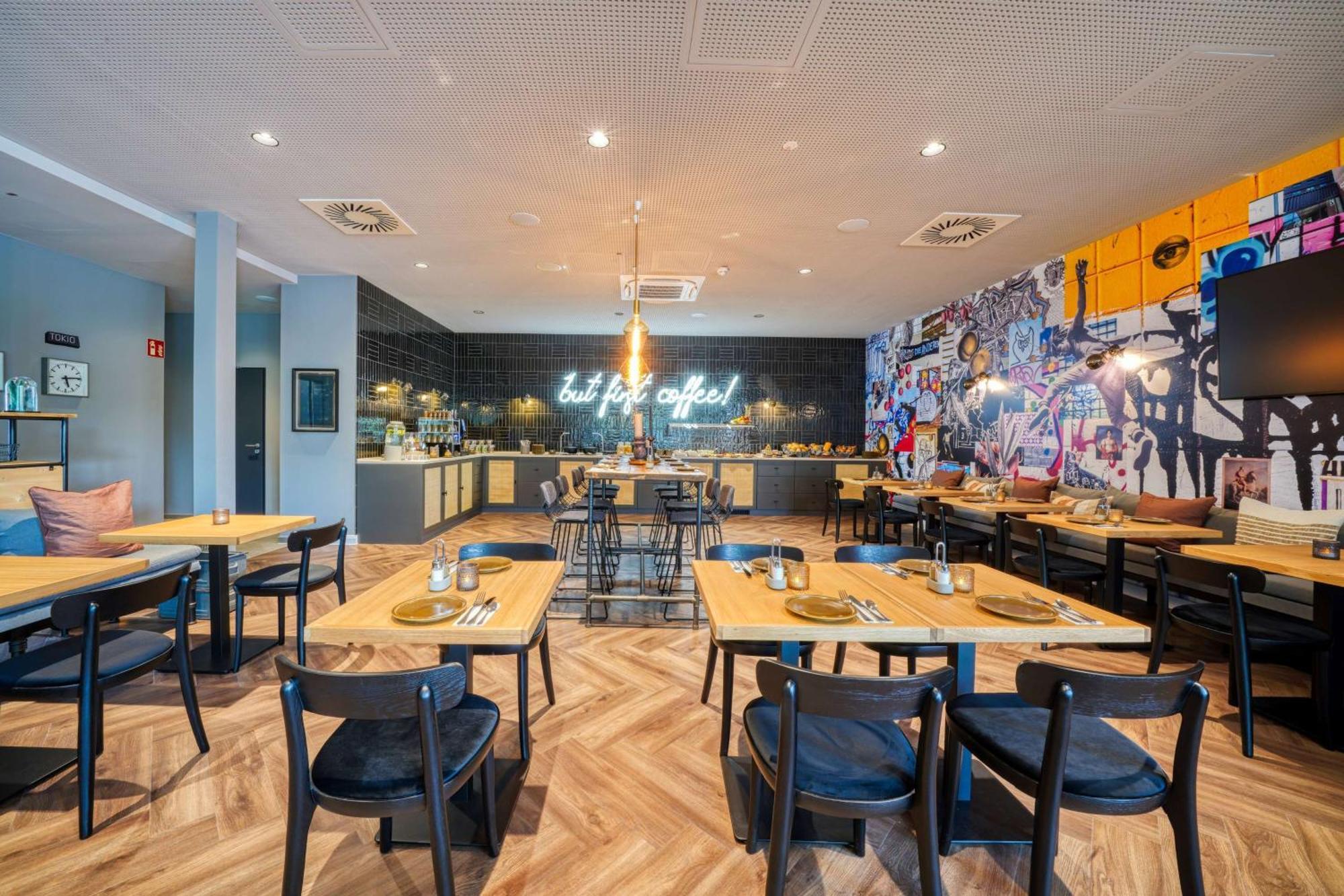 Vienna House Easy By Wyndham Hannover City Exterior foto
